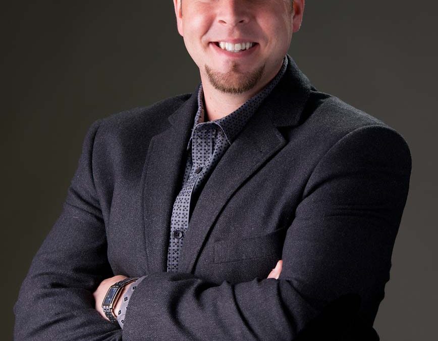 Winnipeg-Headshots-ryan-jones-(6)